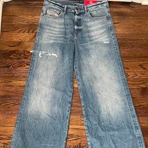 BRAND NEW WITH TAGS DIESEL JEANS
